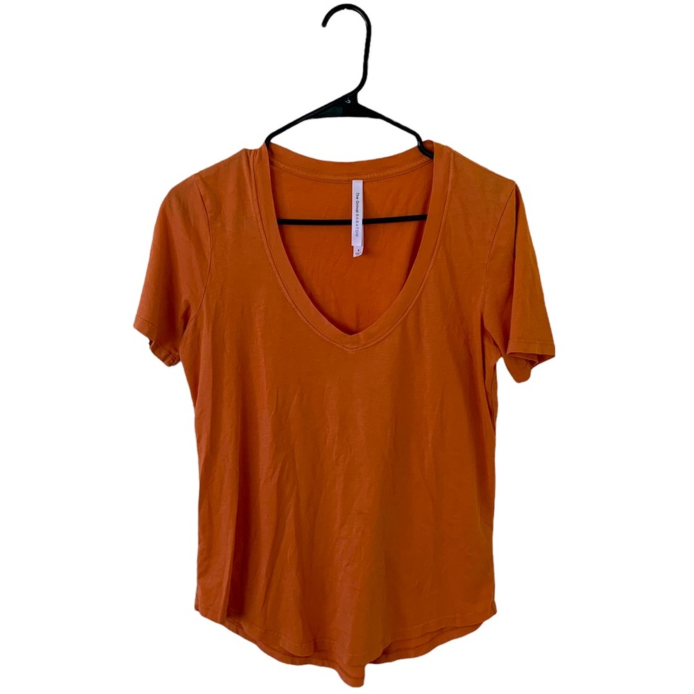 Babaton ARITZIA Super Soft Orange V-Neck Tee in Size Small | Pima Cotton & Modal
